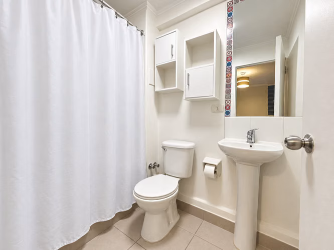 Lindo departamento de 2 dorm y 2 baños con excelente ubicacion - Imagen 9