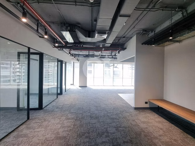 Oficina habilitada con terraza propia - San Damián - Imagen 2