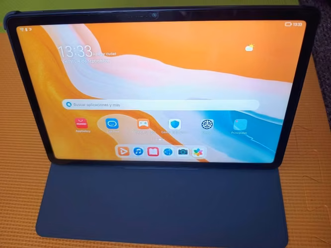 Huawei MatePad 10.4 + Funda y Accesorios