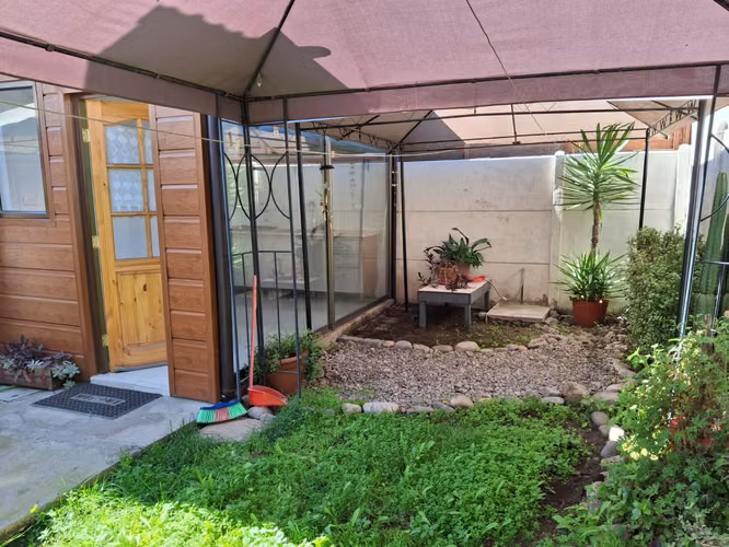 ARRIENDO CASA 2D 1B VALLE GRANDE - Imagen 7