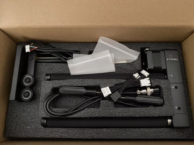 Kit xTool para grabado y corte láser — Nuevo, sin uso.