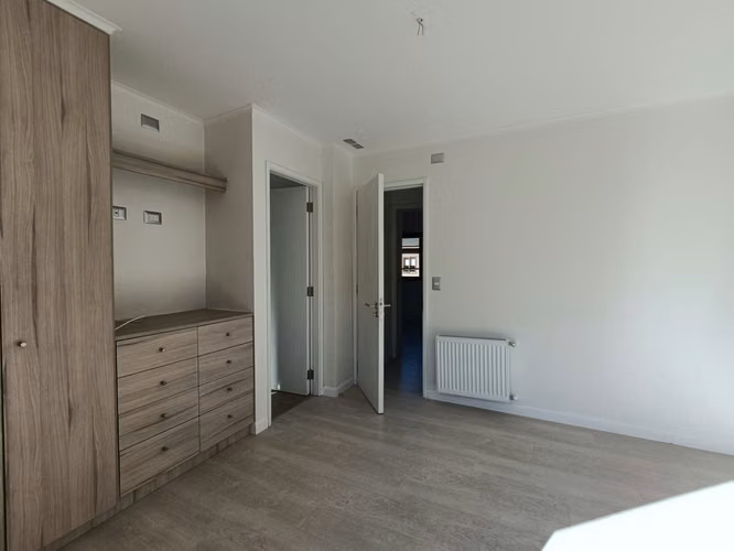 Vendo Townhouse en esquina, 3D2B3E, Pucón, 2,7km al centro - Imagen 8