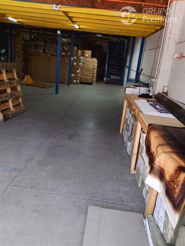 BODEGA EN VENTA 249 M EL RETIRO, RENCA UF 8.499