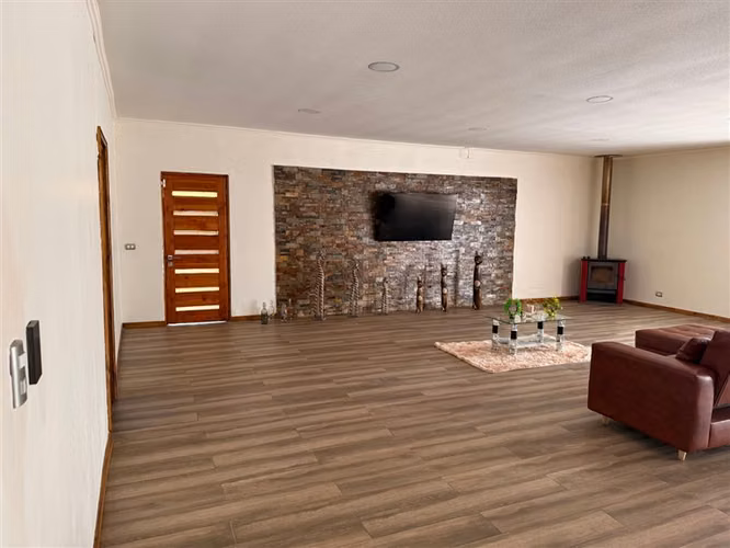 Casa en Venta, 5D/3B/3E/1B - Imagen 7