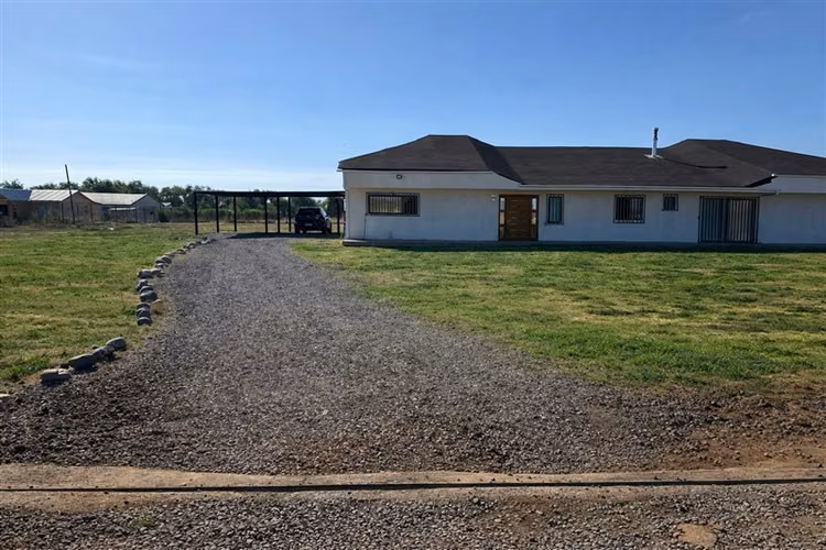 Casa en Venta, 5D/3B/3E/1B - Imagen 1
