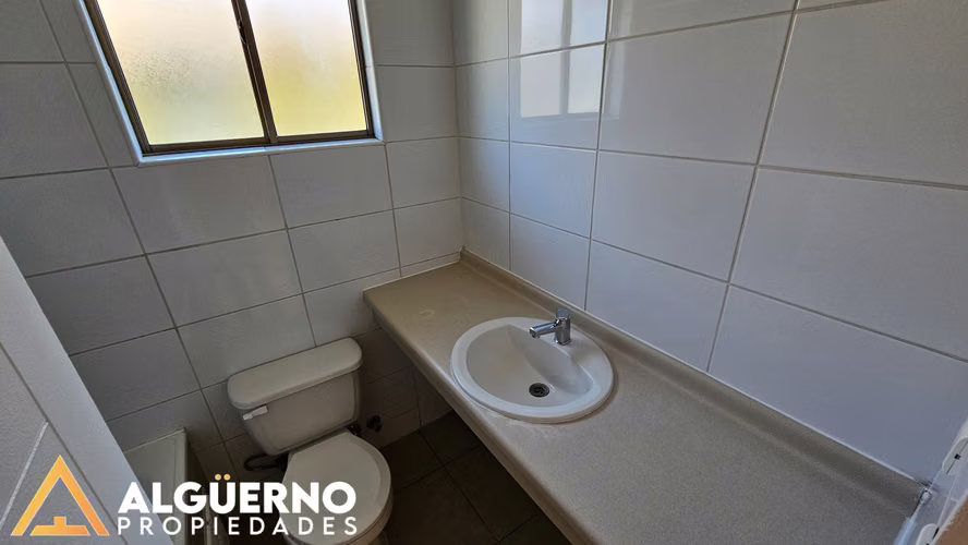 ARRIENDO CASA REMODELADA 3D3B2E MIRAFLORES 782 PEÑAFLOR
