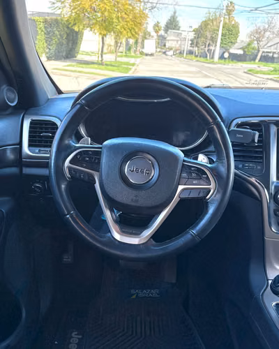 Jeep Grand Cherokee 3.6 V6 Laredo - Imagen 9