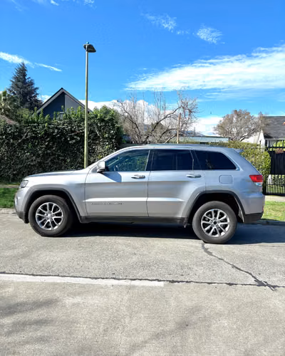 Jeep Grand Cherokee 3.6 V6 Laredo - Imagen 8