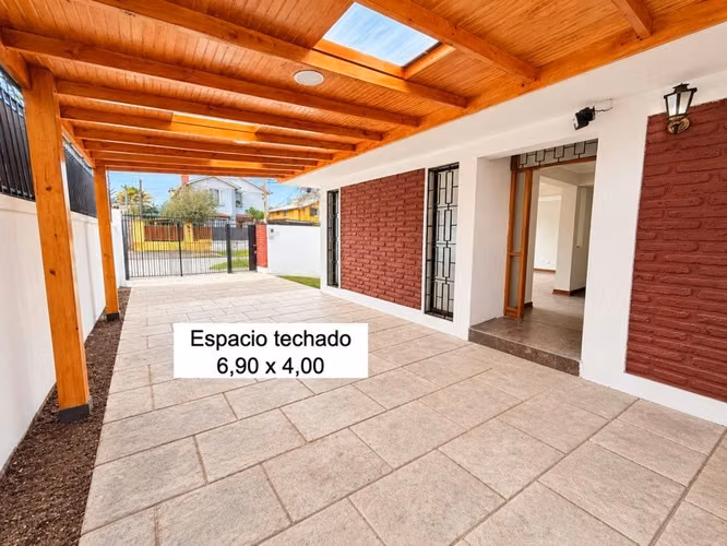 Casa 141/421m2 Metro P Egaña 3D 2B Estar 1 piso gran patio - Imagen 3