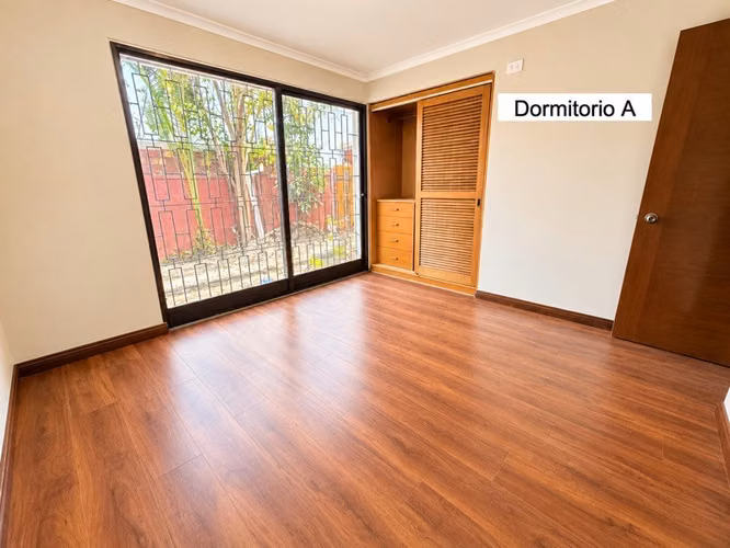 Casa 141/421m2 Metro P Egaña 3D 2B Estar 1 piso gran patio - Imagen 16