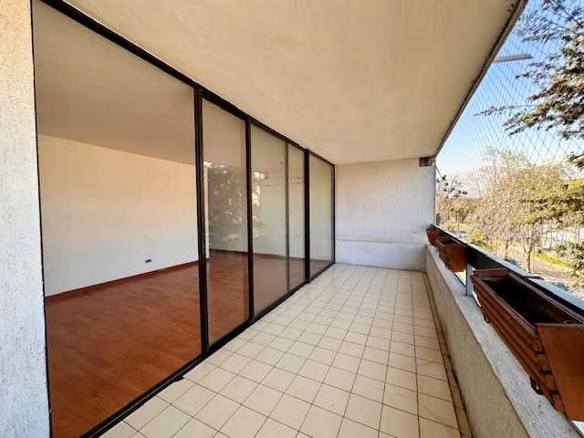 Depto. en Arriendo Metro Colon - 2 Dorm 2 Baños (182641)