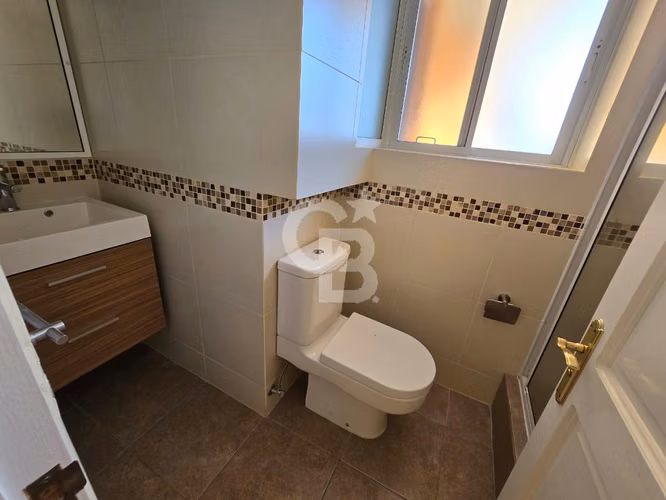 Exclusiva Casa Jardines de Sur con Vista al Mar