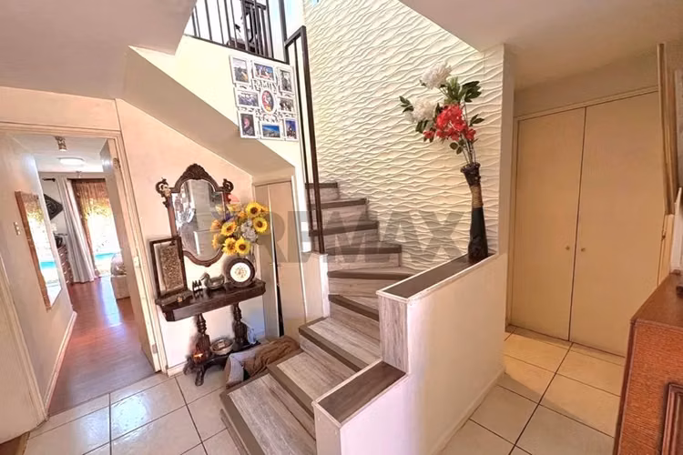 Casa 5d3b3e con piscina y jardín - Imagen 15