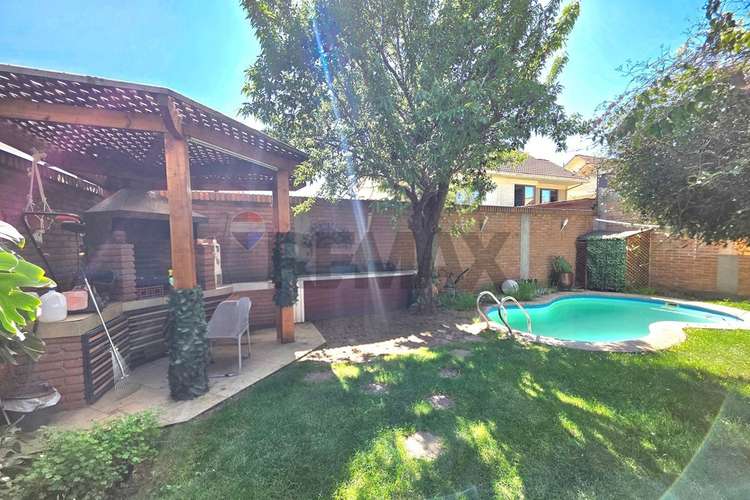 Casa 5d3b3e con piscina y jardín - Imagen 21