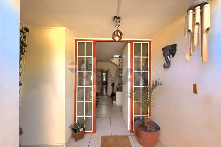 Casa 5d3b3e con piscina y jardín - Imagen 14