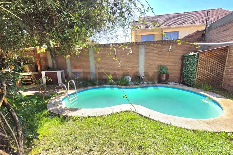 Casa 5d3b3e con piscina y jardín - Imagen 30