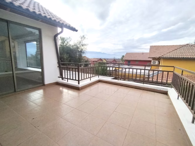 ARRIENDO GRAN CASA EN CIUDAD DE LOS VALLES CON AMPLIO PATIO - Imagen 5