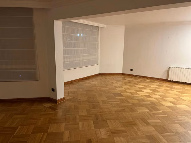ARRIENDO DPTO DE 4 DORMITORIOS Y TRES BAÑOS EN BARRIO INGLES - Imagen 5