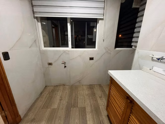 ARRIENDO DPTO DE 4 DORMITORIOS Y TRES BAÑOS EN BARRIO INGLES - Imagen 13