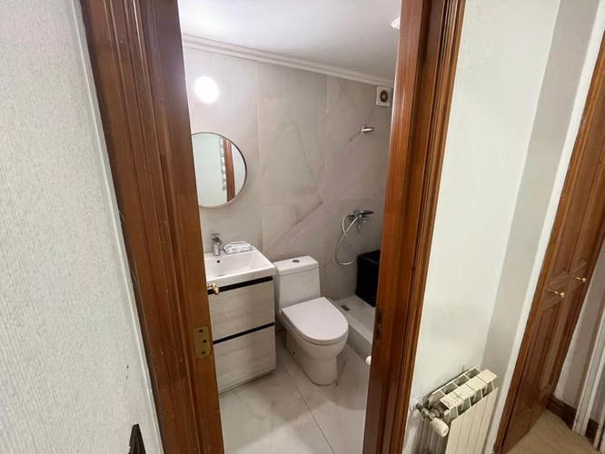 ARRIENDO DPTO DE 4 DORMITORIOS Y TRES BAÑOS EN BARRIO INGLES - Imagen 27