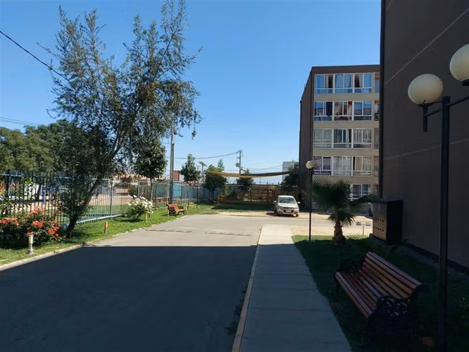 Arriendo departamento amoblado en Los Andes - Imagen 5