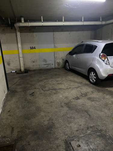 Vendo Estacionamiento Muni Independencia  (73859)
