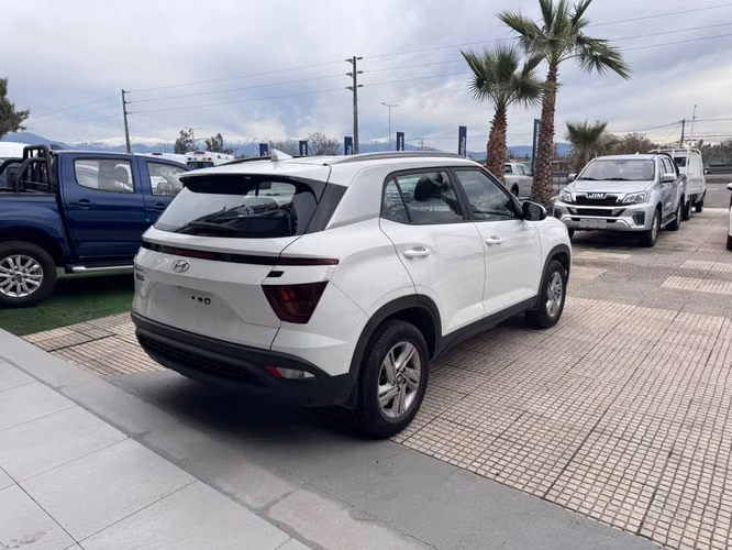 HYUNDAI CRETA 1.5 SU2I PLUS MT - Imagen 4