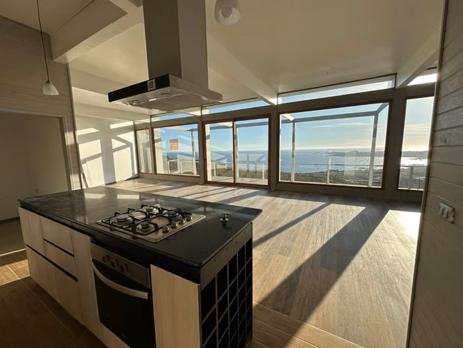 MUY LINDA CASA EN CONDOMINIO OCHOQUEBRADAS