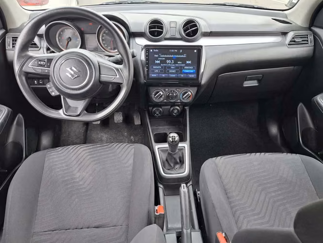 SUZUKI SWIFT 2024 - Imagen 11