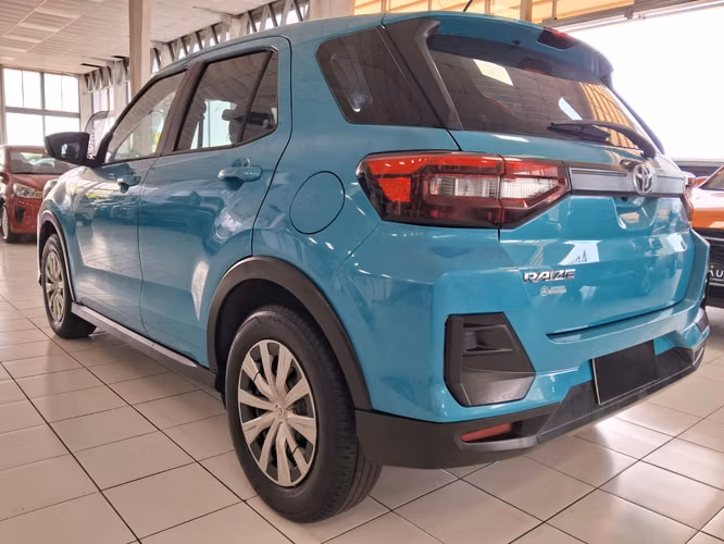 TOYOTA RAIZE 1.2 MT 2023