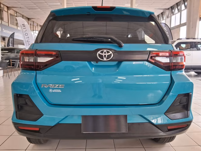 TOYOTA RAIZE 1.2 MT 2023