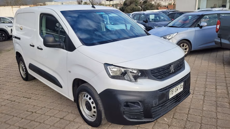 Peugeot PARTNER BLUE HDI 1.5 FULL MEC. 1.5 • 4x2 • Mecánica • 2024