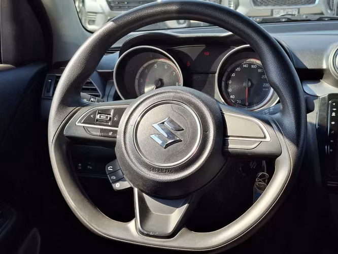 SUZUKI SWIFT 2024 - Imagen 10