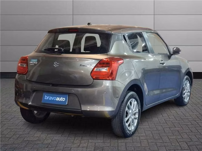 SUZUKI SWIFT 2024 - Imagen 4
