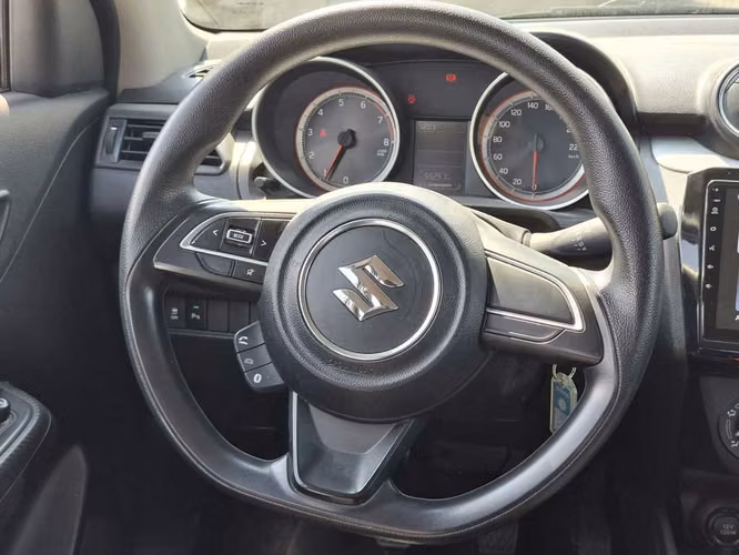 SUZUKI SWIFT 2024 - Imagen 10