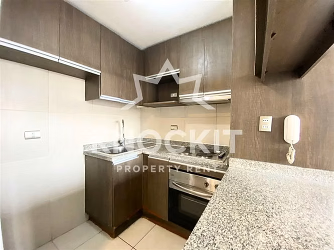 Arriendo Depto con Balcón 2D2B Terminal Sur Estación Central