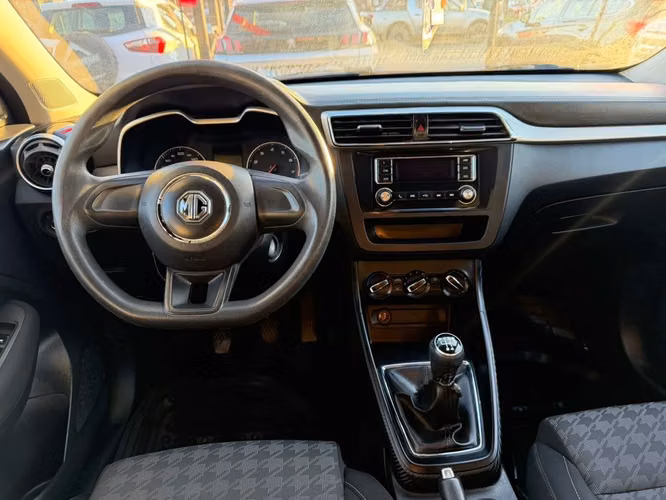 MG ZS 2022 - Imagen 14