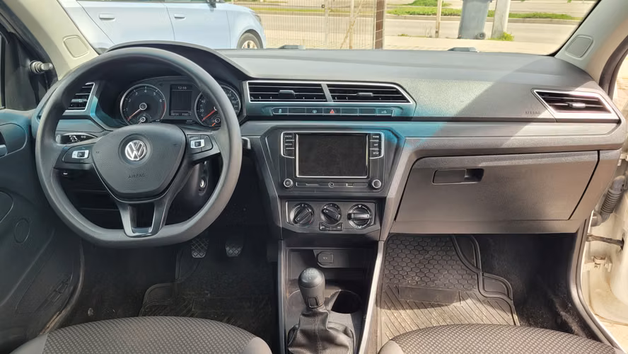 Volkswagen SAVEIRO DC 4X2 1.6 FULL MEC. 1.6 • 4x2 • Mecánica • 2023 - Imagen 14