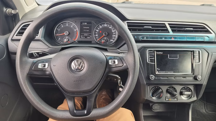Volkswagen SAVEIRO DC 4X2 1.6 FULL MEC. 1.6 • 4x2 • Mecánica • 2023 - Imagen 12