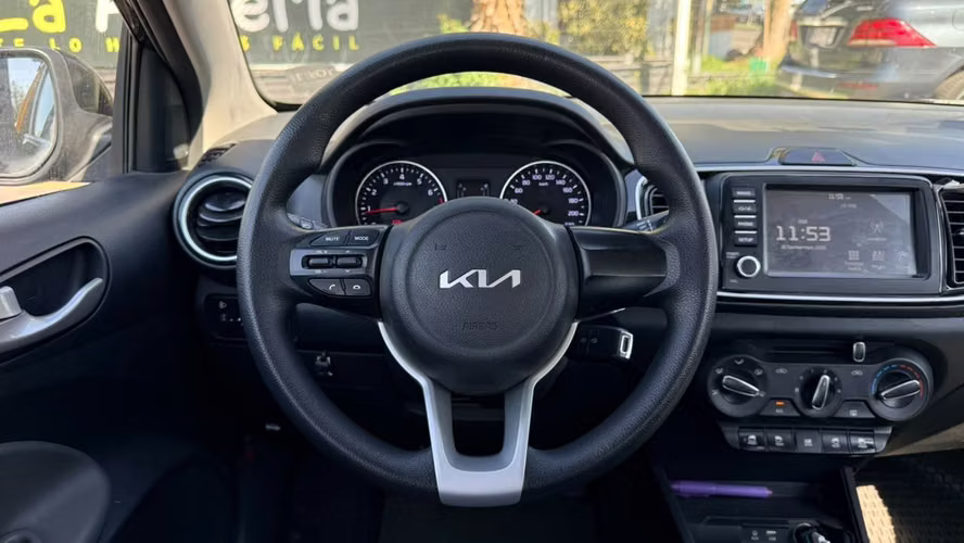 Kia Soluto 1.4 EX MT (2025) - Imagen 6