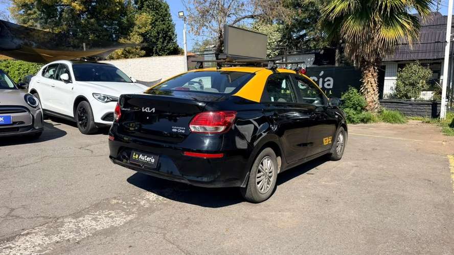 KIA SOLUTO 1.4 EX MT (2025)