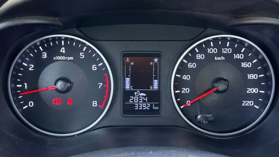 Kia Soluto 1.4 EX MT (2025) - Imagen 7