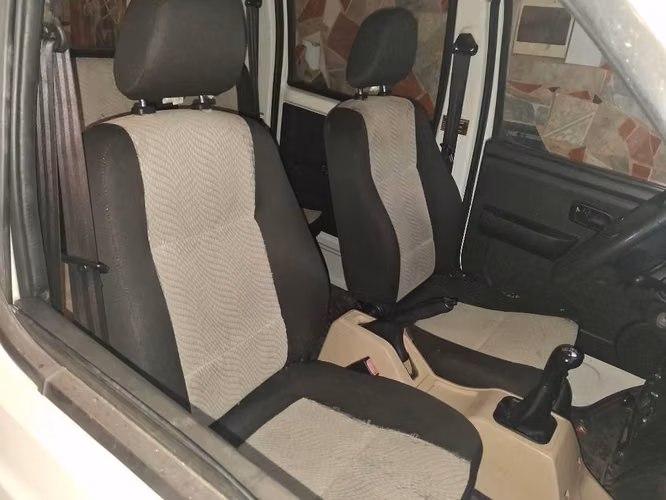 Camioneta kYC Gran Mamut t3 doble cabina para 1.500kg