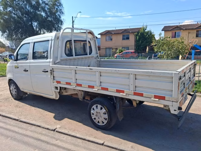 Camioneta kYC Gran Mamut t3 doble cabina para 1.500kg