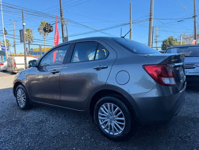 SUZUKI DZIRE 2024 - Imagen 4