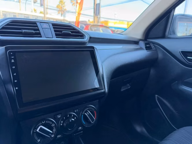 SUZUKI DZIRE 2024 - Imagen 9