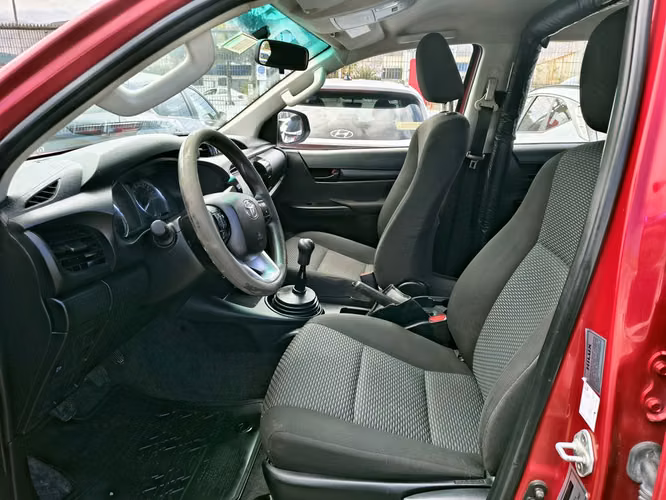 TOYOTA HILUX 2022 - Imagen 9