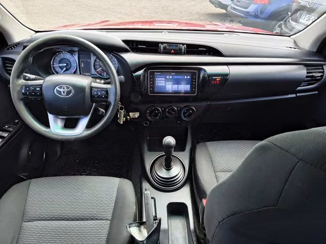 TOYOTA HILUX 2022 - Imagen 15