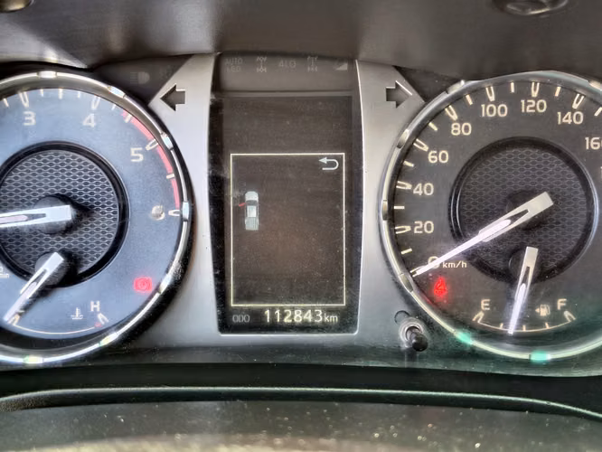 TOYOTA HILUX 2022 - Imagen 12