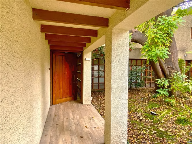 Casa en venta de 6 dorm. en Las Condes Los Dominicos - Imagen 5
